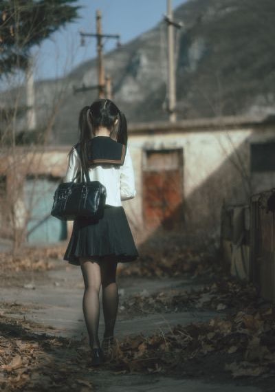 善良的小咦子_HD全集免费观看